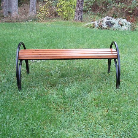 bench-with-rounded-legs-4